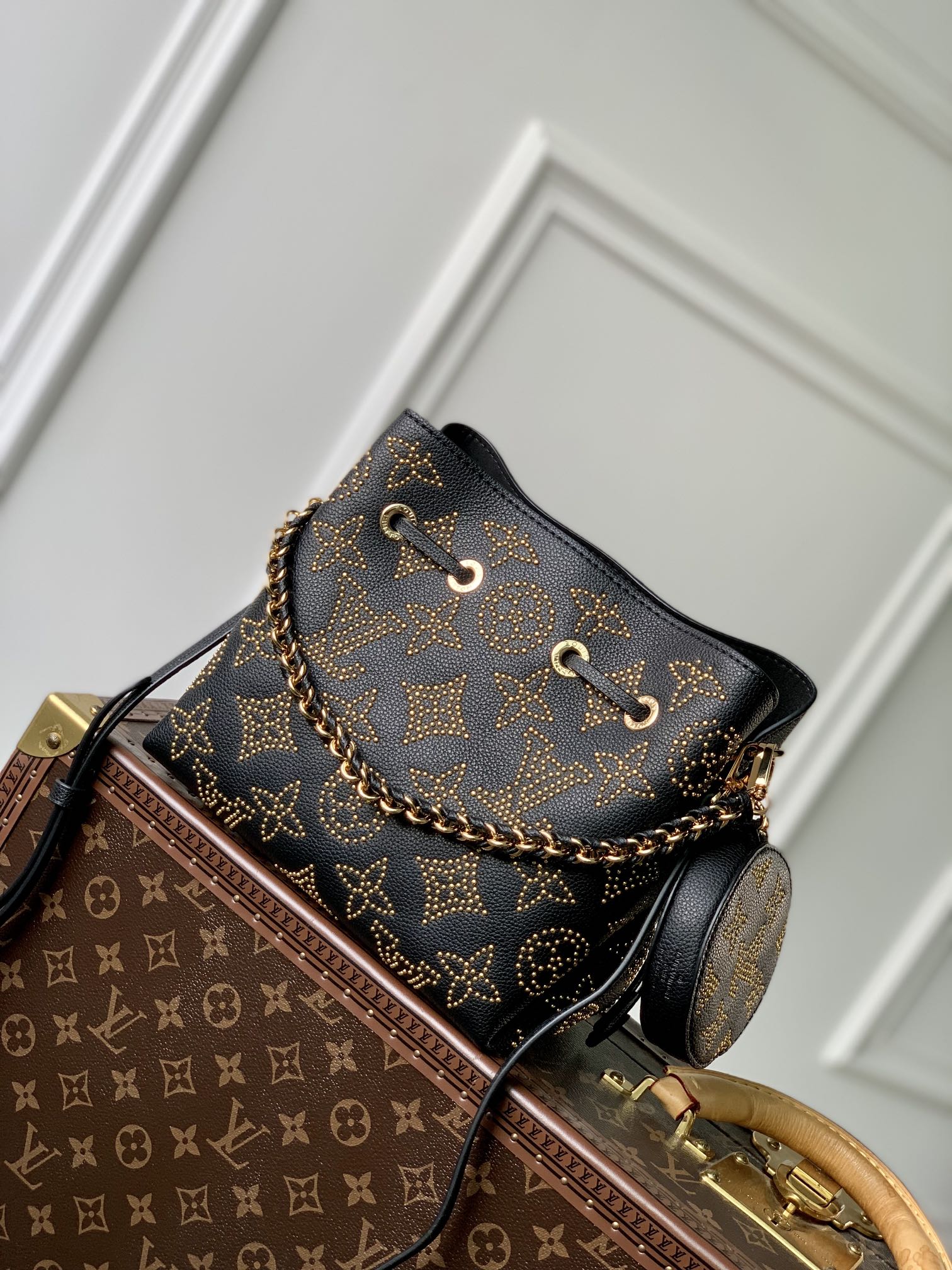 LV Bucket Bags